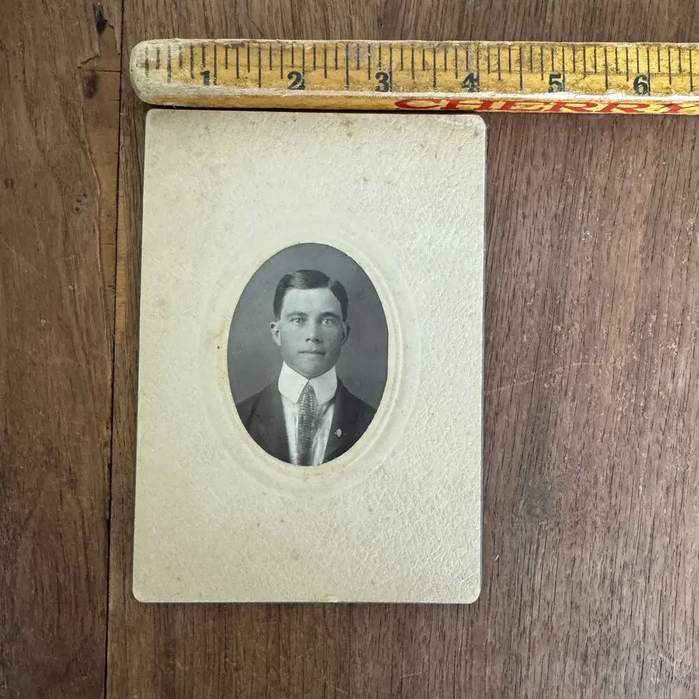 Antique Studio Portrait Cabinet Card Photograph Edd White‎ Cana Illinois